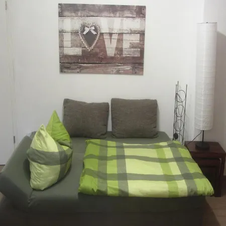 Apfelbaum * Schonungen